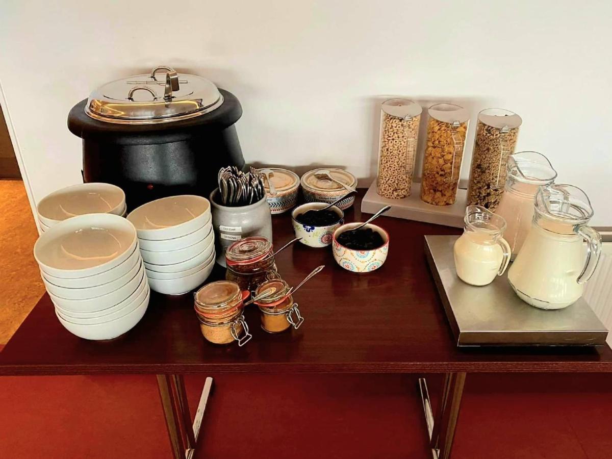 Hotel Flokalundur Brjanslaekur 외부 사진