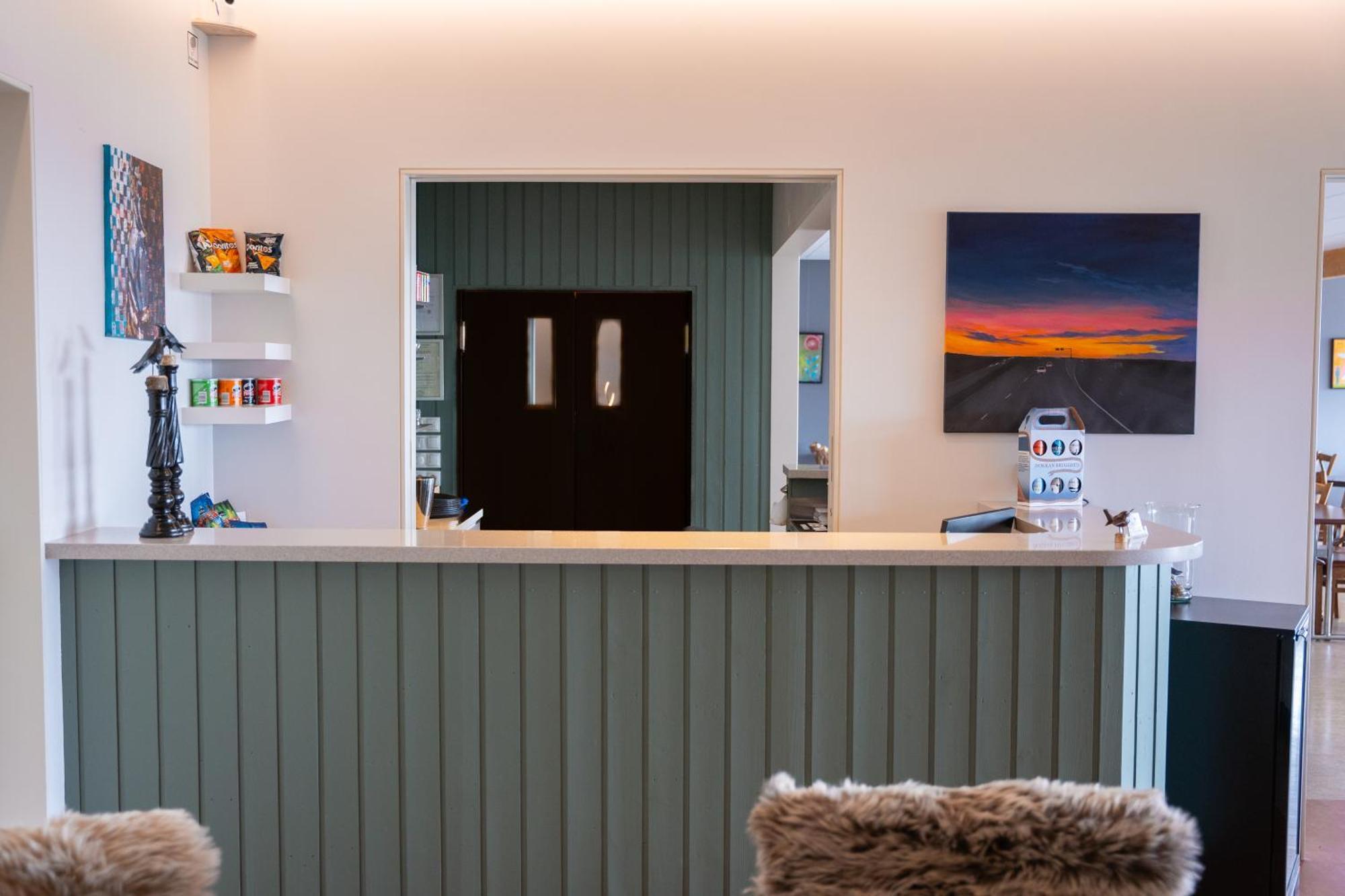Hotel Flokalundur Brjanslaekur 외부 사진