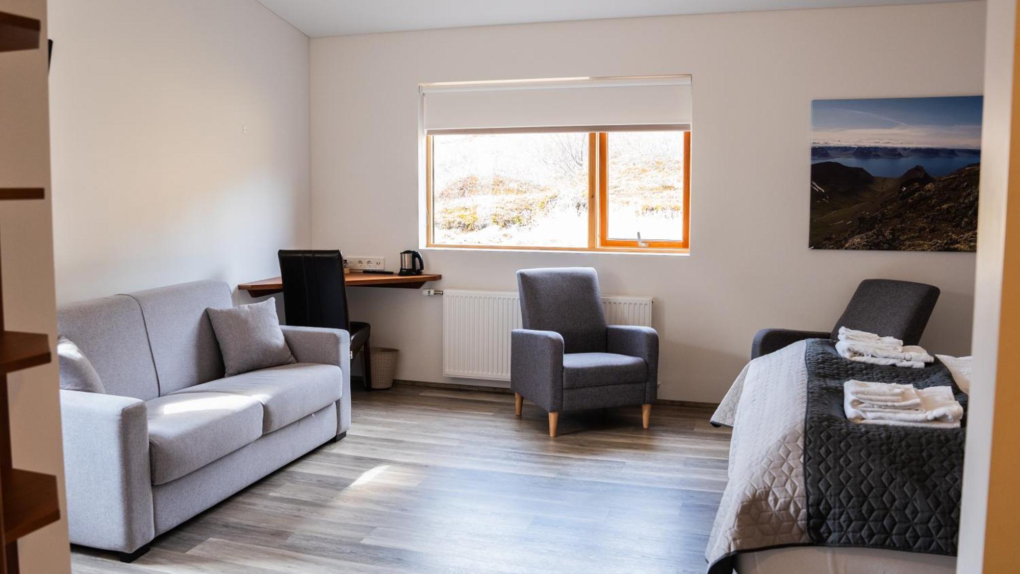 Hotel Flokalundur Brjanslaekur 외부 사진